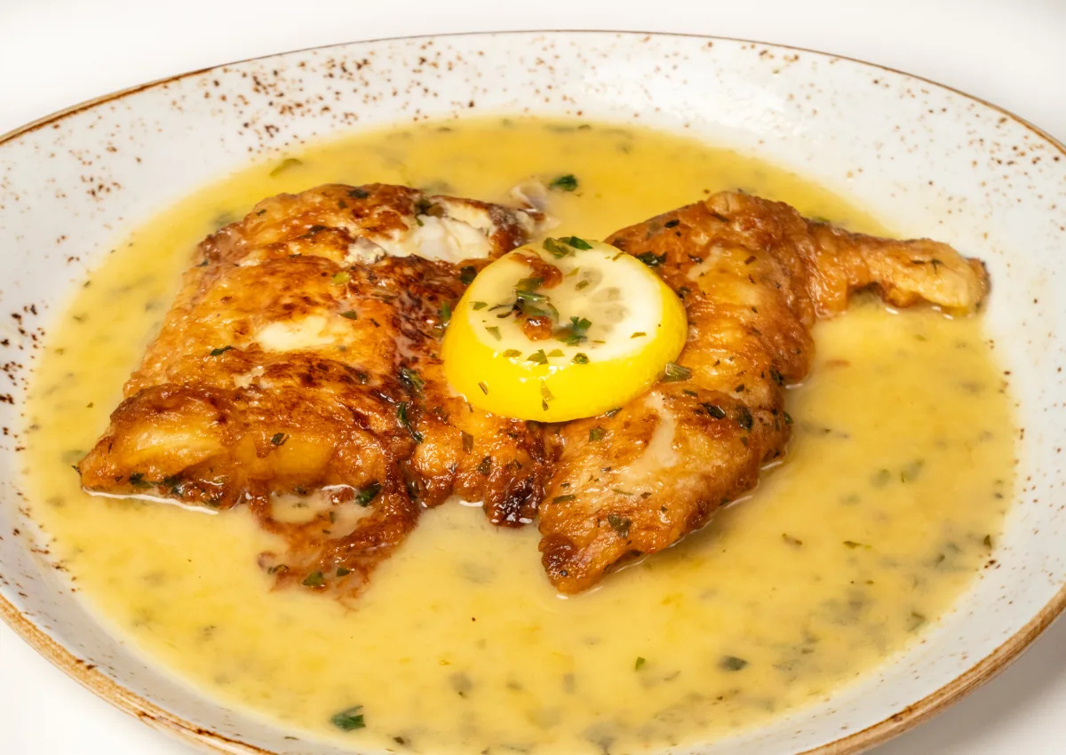 Chicken piccata in lemon butter sauce